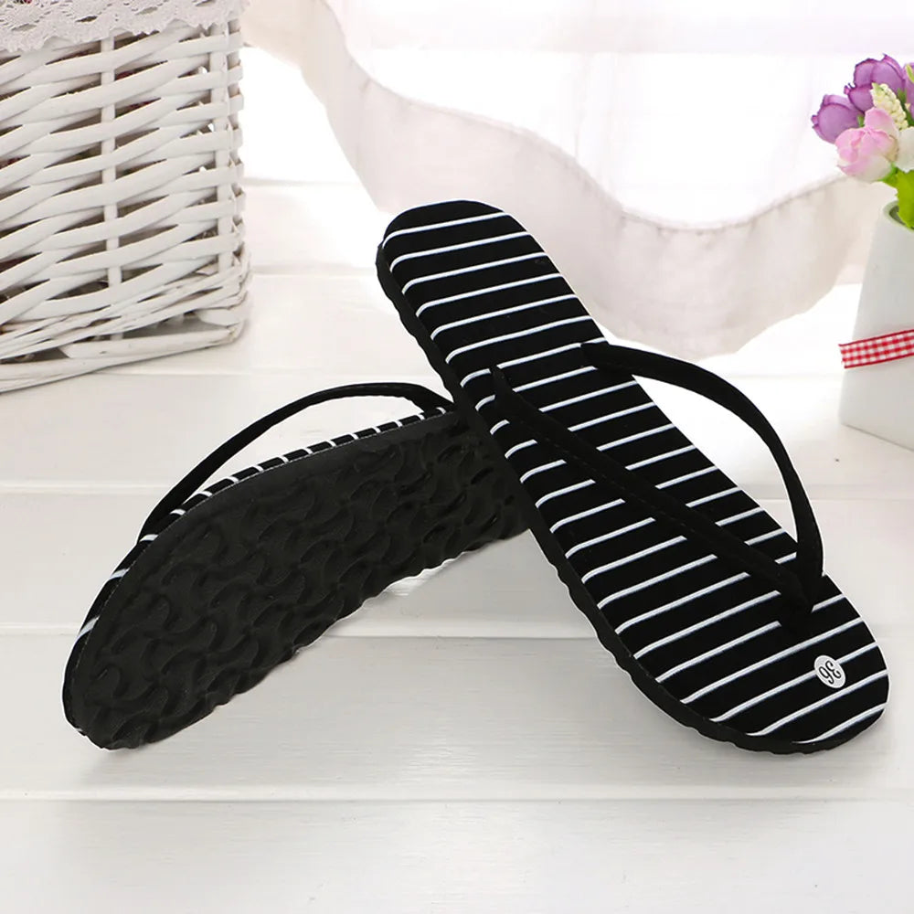 Tongs en Caoutchouc pour Femmes et Hommes - Style et Confort pour la Plage