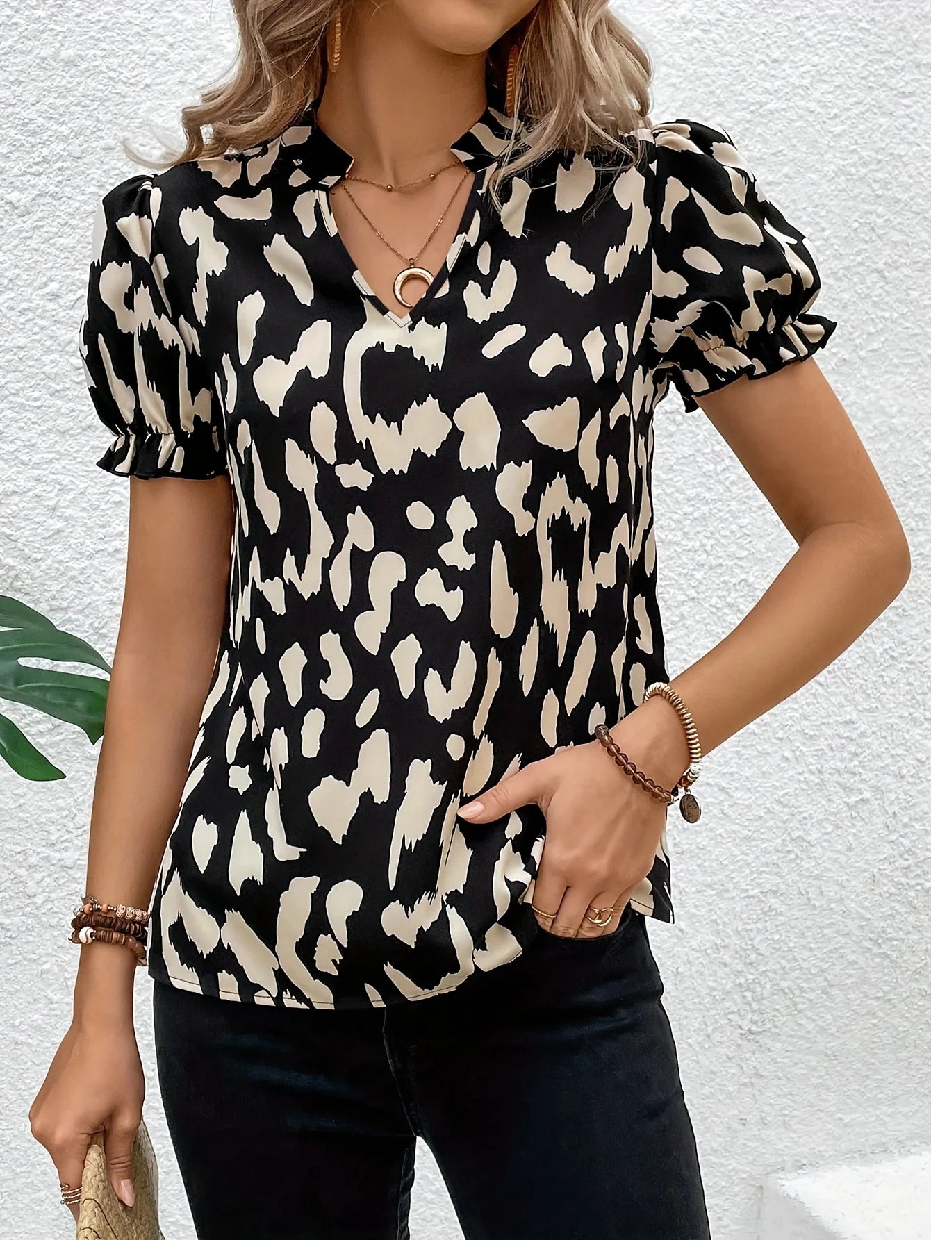 Blouse à Col V "Resort Style"